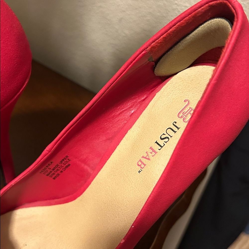 JustFab Vibrant Red Bow Heels - Picture 5 of 11